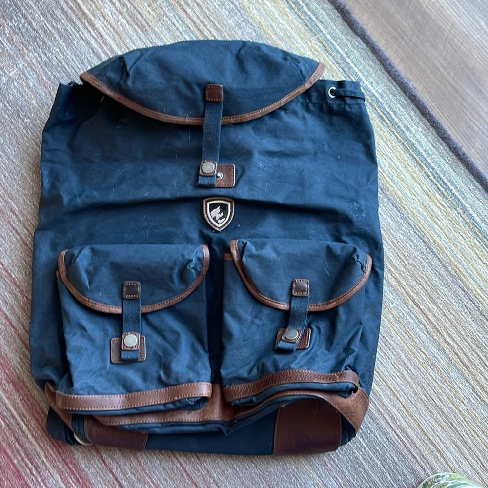 Kuhl backpack - black